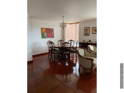 Apartamento en venta en Santa Barbara Central, Bogotá · foto 4 de 19