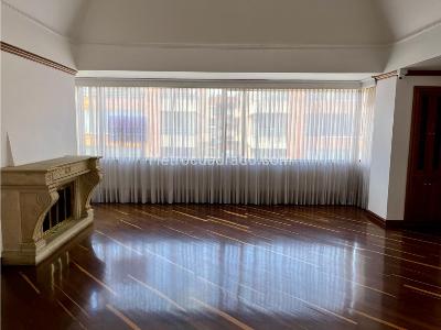 Apartamento de 3 alcobas en venta en Chico Navarra, Bogotá, 312 m² · foto 6 de 20
