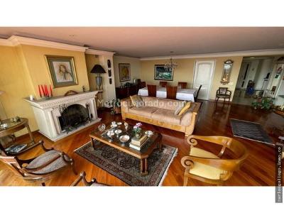 Apartamento de 3 alcobas en venta en Chico, Bogotá, 205 m² · foto 2 de 9