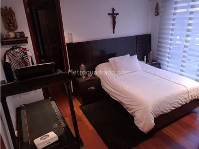 Apartamento en venta en Santa Barbara Occidental, Bogotá · foto 4 de 12