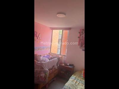 Apartamento de 3 alcobas en venta en Hogares Soacha, Soacha, 50 m² · foto 12 de 13