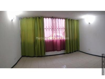 Apartamento de 3 alcobas en venta en Hogares Soacha, Soacha, 60 m² · foto 9 de 11