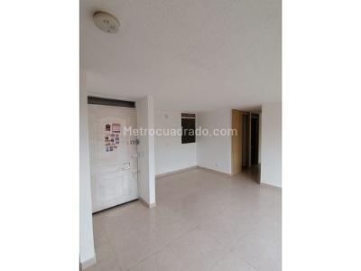 Apartamento de 3 alcobas en venta en Soacha Hogares, Soacha, 58 m² · foto 3 de 14