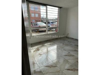 Apartamento de 3 alcobas en venta en Soacha, Soacha, 46 m² · foto 4 de 15