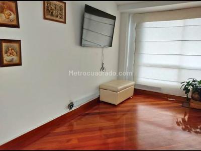 Casa de 4 alcobas en venta en Colina Campestre, Bogotá, 264 m² · foto 7 de 18