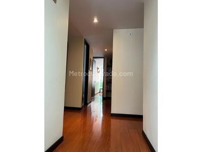 Apartamento de 3 alcobas en venta en Bella Suiza, Bogotá, 116 m² · foto 7 de 16