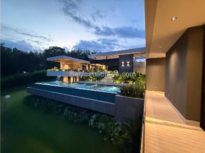 Casa de 5 alcobas en venta en Cerritos, Pereira · foto 2 de 15