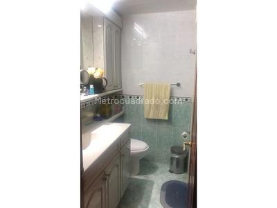 Apartamento de 4 alcobas en venta en Puente Largo, Bogotá, 138 m² · foto 9 de 10