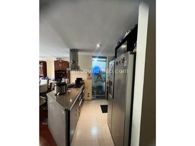 Apartamento en venta en Bella Suiza, Bogotá · foto 4 de 11