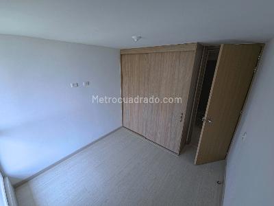 Apartamento de 2 alcobas en venta en Castilla, Bogotá, 60 m² · foto 10 de 18