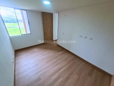 Apartamento de 2 alcobas en arriendo en Lagos De Torca, Bogotá, 42 m² · foto 8 de 10