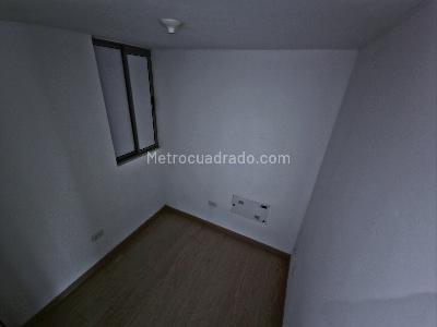 Apartamento en venta en Castilla, Bogotá · foto 8 de 18