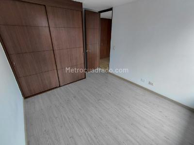 Apartamento de 3 alcobas en venta en Normandia, Bogotá, 100 m² · foto 7 de 20