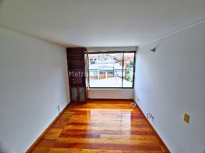 Apartamento de 3 alcobas en venta en El Contador, Bogotá, 100 m² · foto 6 de 14