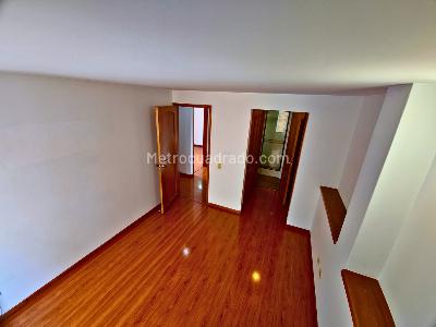 Apartamento de 3 alcobas en venta en El Contador, Bogotá, 100 m² · foto 10 de 14