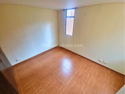 Apartamento de 3 alcobas en arriendo en Usme Pueblo, Bogotá, 42 m² · foto 11 de 13