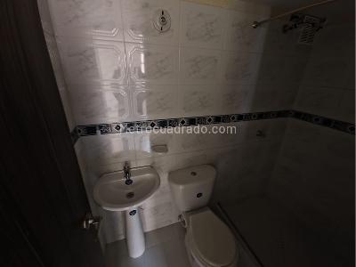 Apartamento de 3 alcobas en arriendo en Usme Pueblo, Bogotá, 42 m² · foto 13 de 13