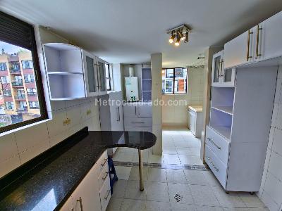 Apartamento en venta en El Contador, Bogotá · foto 4 de 14