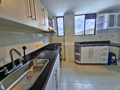 Apartamento en venta en El Contador, Bogotá · foto 5 de 14