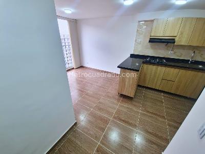 Apartamento de 2 alcobas en arriendo en Hayuelos, Bogotá, 42 m² · foto 3 de 11