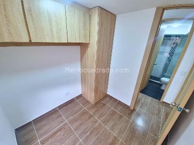 Apartamento de 2 alcobas en arriendo en Hayuelos, Bogotá, 42 m² · foto 7 de 11