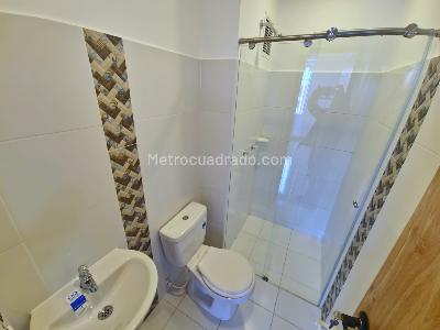 Apartamento de 1 alcoba en arriendo en Parques De Bogota, Bogotá, 31 m² · foto 10 de 10