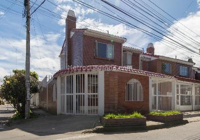 Casas en Venta en La Campiña I Sector, Bogotá . - Vivienda Nueva y Usada