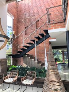 Casa de 4 alcobas en venta en Aves Marias, Sabaneta, 800 m² · foto 3 de 16