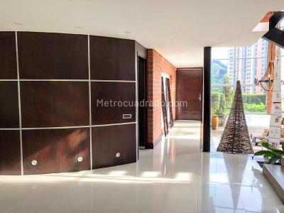 Casa de 4 alcobas en venta en Aves Marias, Sabaneta, 800 m² · foto 8 de 16