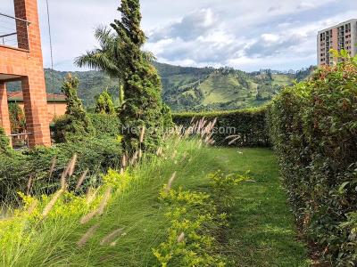 Casa de 4 alcobas en venta en Aves Marias, Sabaneta, 800 m² · foto 16 de 16