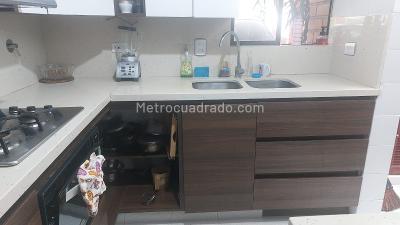 Casa de 3 alcobas en venta en Loma De Las Brujas, Envigado, 230 m² · foto 3 de 19