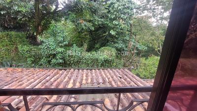 Casa de 3 alcobas en venta en Loma De Las Brujas, Envigado, 230 m² · foto 18 de 19
