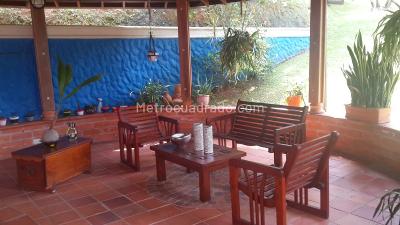 Casa de 3 alcobas en venta en Las Lomitas, Sabaneta, 930 m² · foto 14 de 14