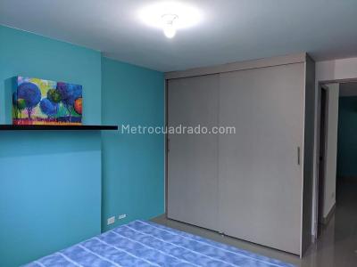 Apartamento de 2 alcobas en arriendo en Los Balsos, Medellín, 68 m² · foto 4 de 11