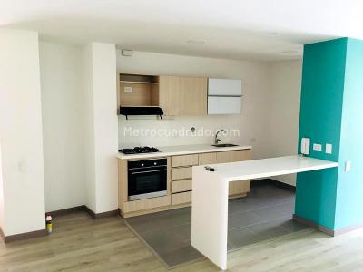 Apartamento de 3 alcobas en venta en San Antonio De Pereira, Rionegro, 103 m² · foto 2 de 10