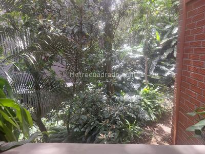 Apartamento en venta en El Poblado, Medellín · foto 6 de 18