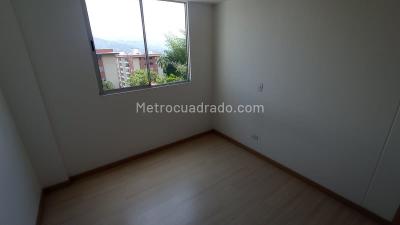 Apartamento de 2 alcobas en arriendo en El Esmeraldal, Envigado, 84 m² · foto 12 de 18