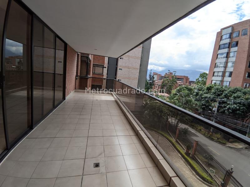 4BR Apartment for Rent in El Poblado (Alejandría) - 4