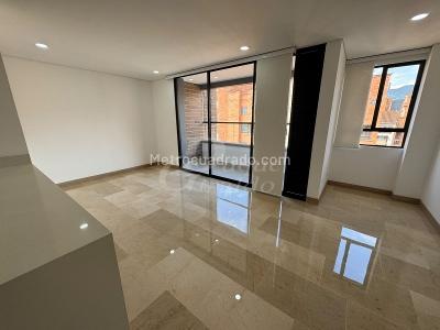 Apartamento de 2 alcobas en arriendo en Laureles, Medellín, 79 m² · foto 4 de 18
