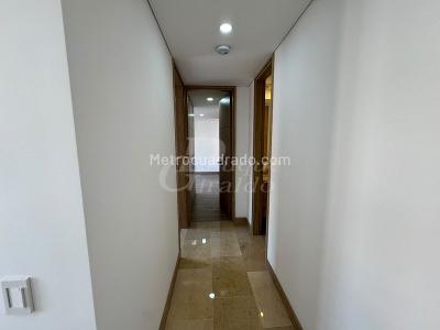 Apartamento de 2 alcobas en arriendo en Laureles, Medellín, 79 m² · foto 5 de 18