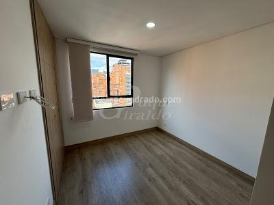 Apartamento de 2 alcobas en arriendo en Laureles, Medellín, 79 m² · foto 7 de 18