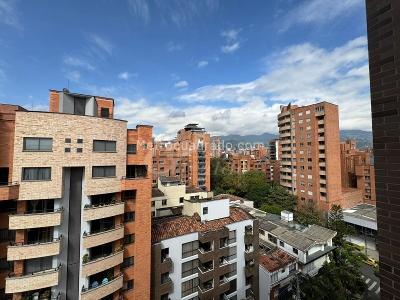 Apartamento de 2 alcobas en arriendo en Laureles, Medellín, 79 m² · foto 18 de 18