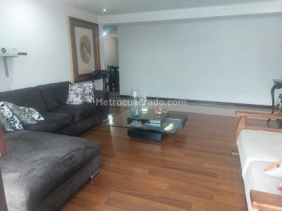 Apartamento de 3 alcobas en venta en El Poblado, Medellín, 174 m² · foto 9 de 18