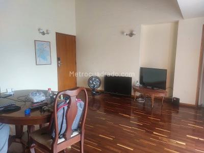 Apartamento de 2 alcobas en venta en El Poblado, Medellín, 128 m² · foto 4 de 16