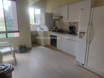 Apartamento de 2 alcobas en venta en El Poblado, Medellín, 128 m² · foto 10 de 16
