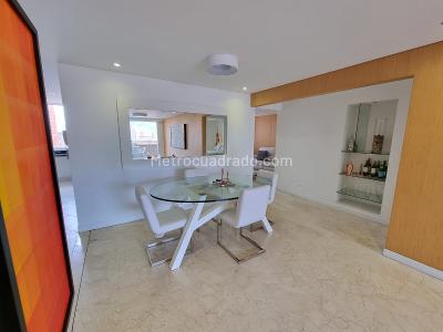 Apartamento en arriendo en Laureles, Medellín · foto 8 de 17