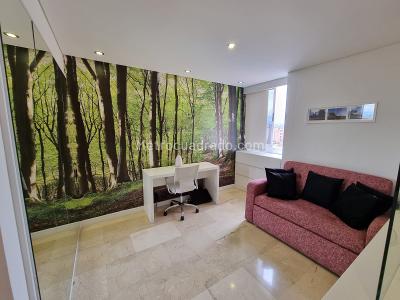 Apartamento en arriendo en Laureles, Medellín · foto 15 de 17