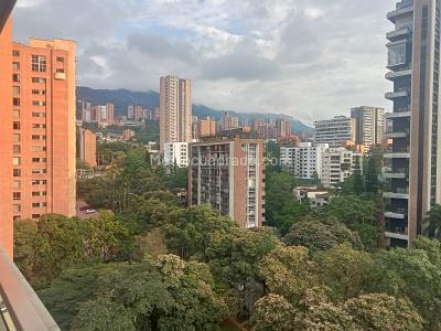 Apartamento en arriendo en El Poblado, Medellín · foto 4 de 17