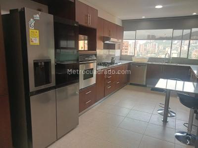 Apartamento en arriendo en El Poblado, Medellín · foto 7 de 17