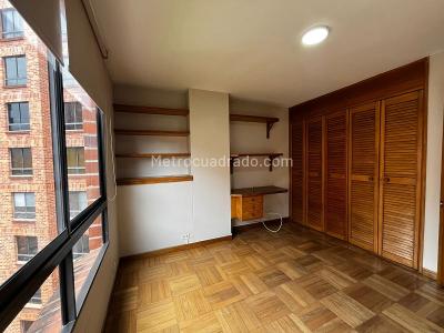 Apartamento de 3 alcobas en arriendo en El Poblado, Medellín, 144 m² · foto 11 de 20